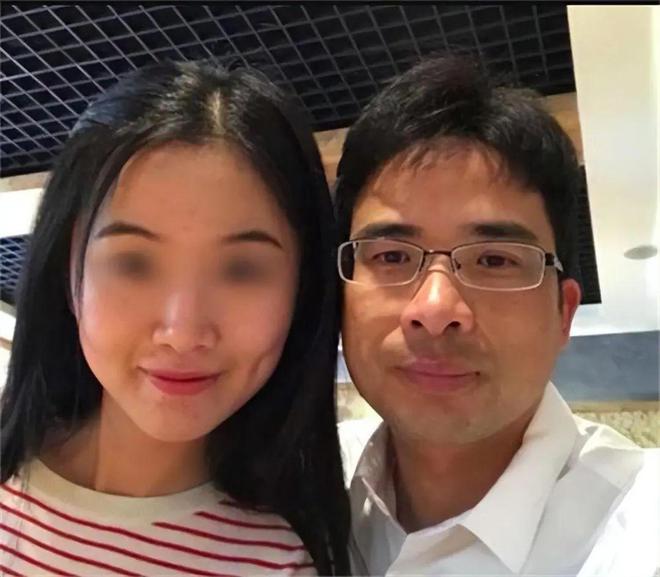 翟欣欣终于被捕网友高呼：简直大快人心OG真人游戏2023年北京交大女硕士(图11)