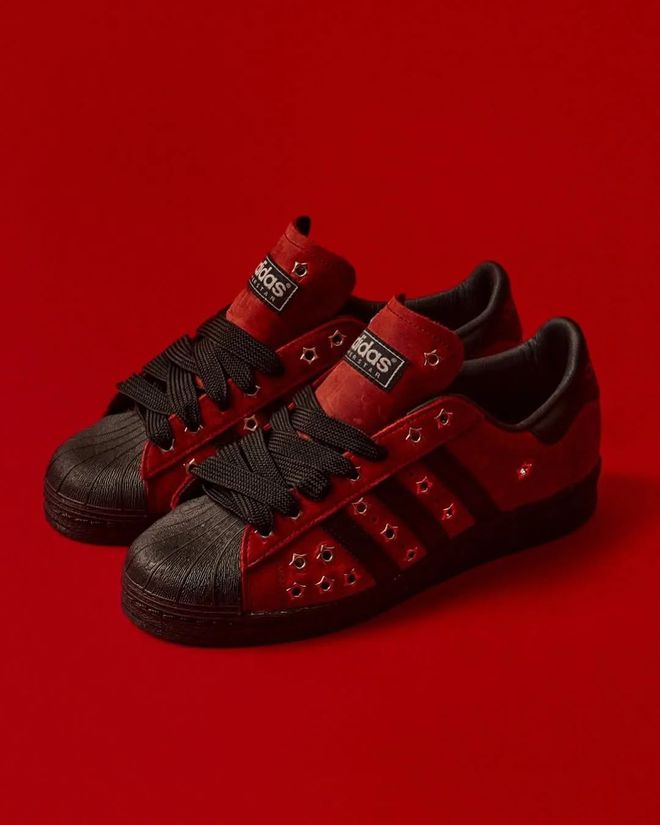 didas「炫技」的舞台OG真人时装周成了 a(图20)