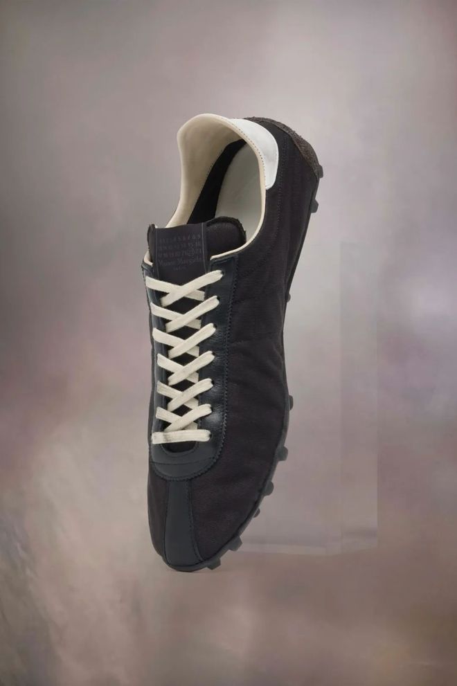 didas「炫技」的舞台OG真人时装周成了 a(图13)