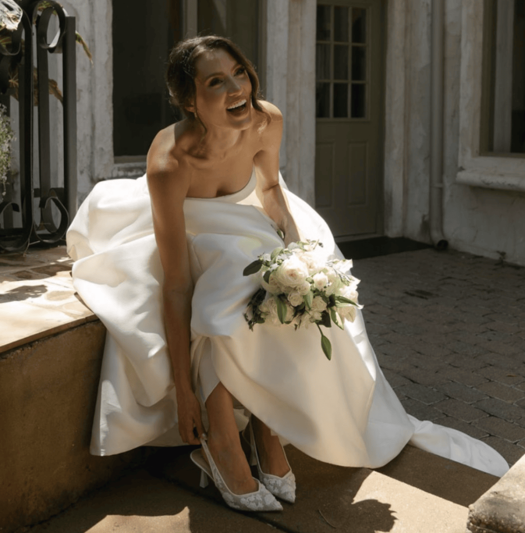 装鞋履复兴浪潮正全面来袭OG真人国际鞋履 女士正